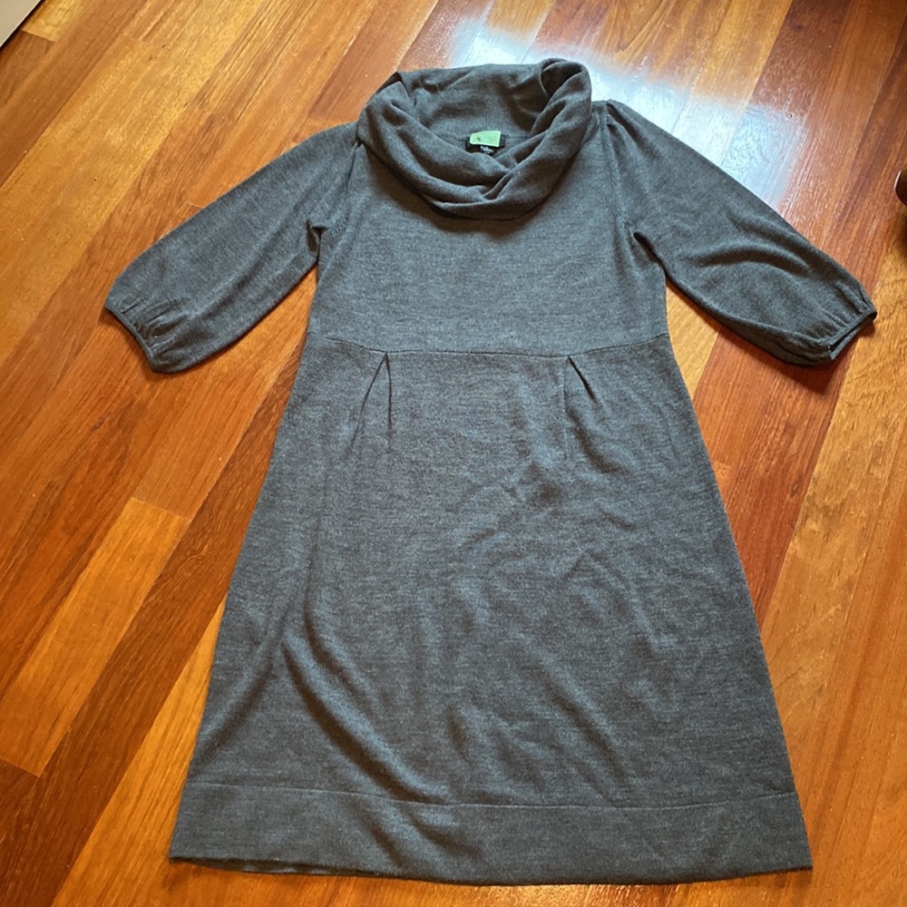 3/$30 SALE!  Ladies AB Studio sweater dress!